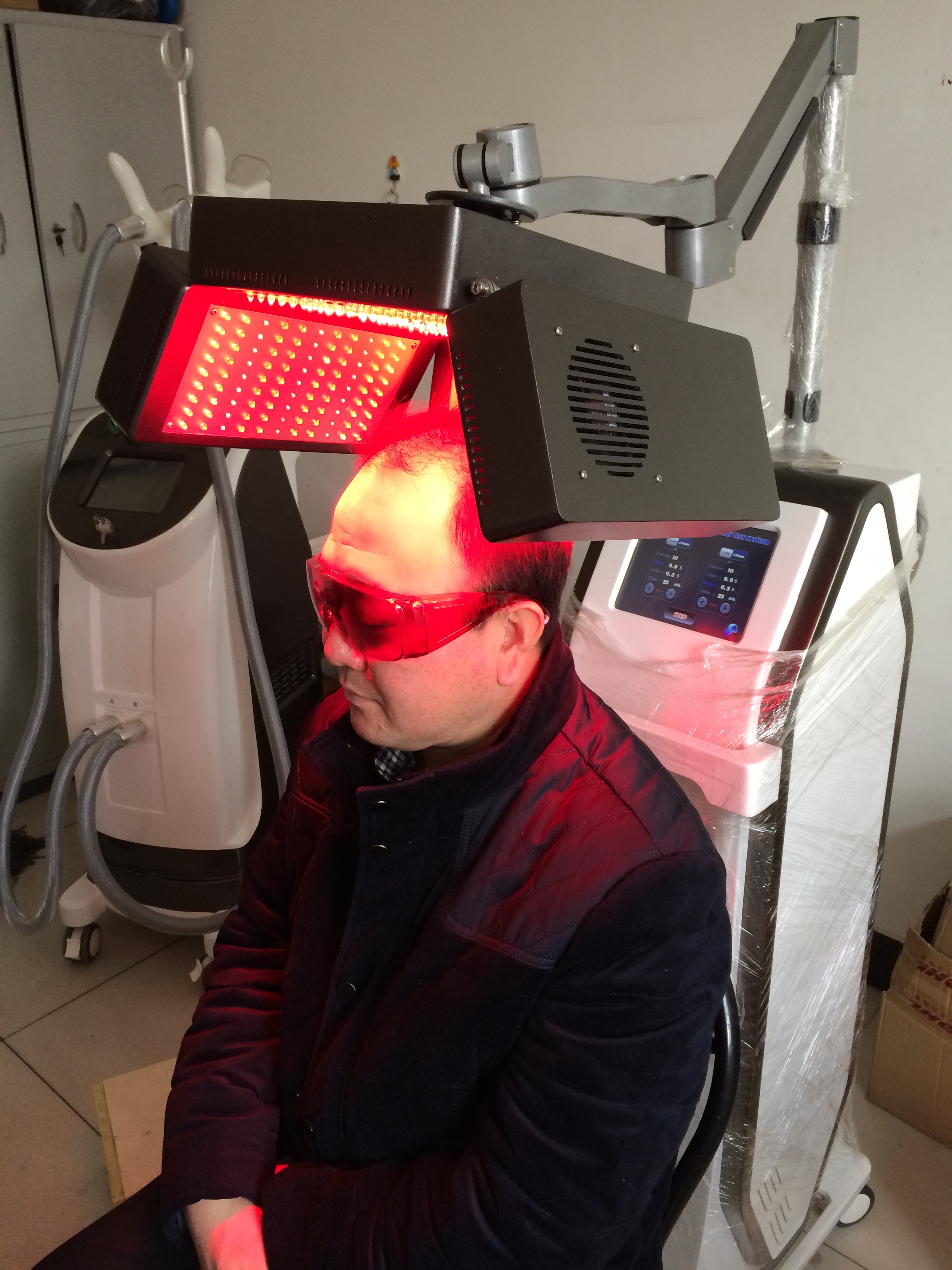 Diode lipo laser machine for hair loss treatment, hair regrowth